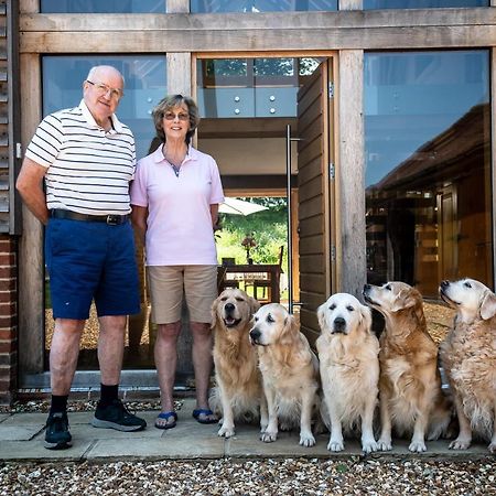 アンドーヴァー South Park Farm Barn Bed & Breakfast エクステリア 写真