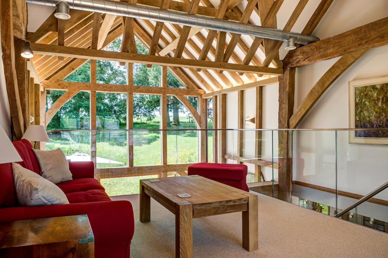 アンドーヴァー South Park Farm Barn Bed & Breakfast エクステリア 写真