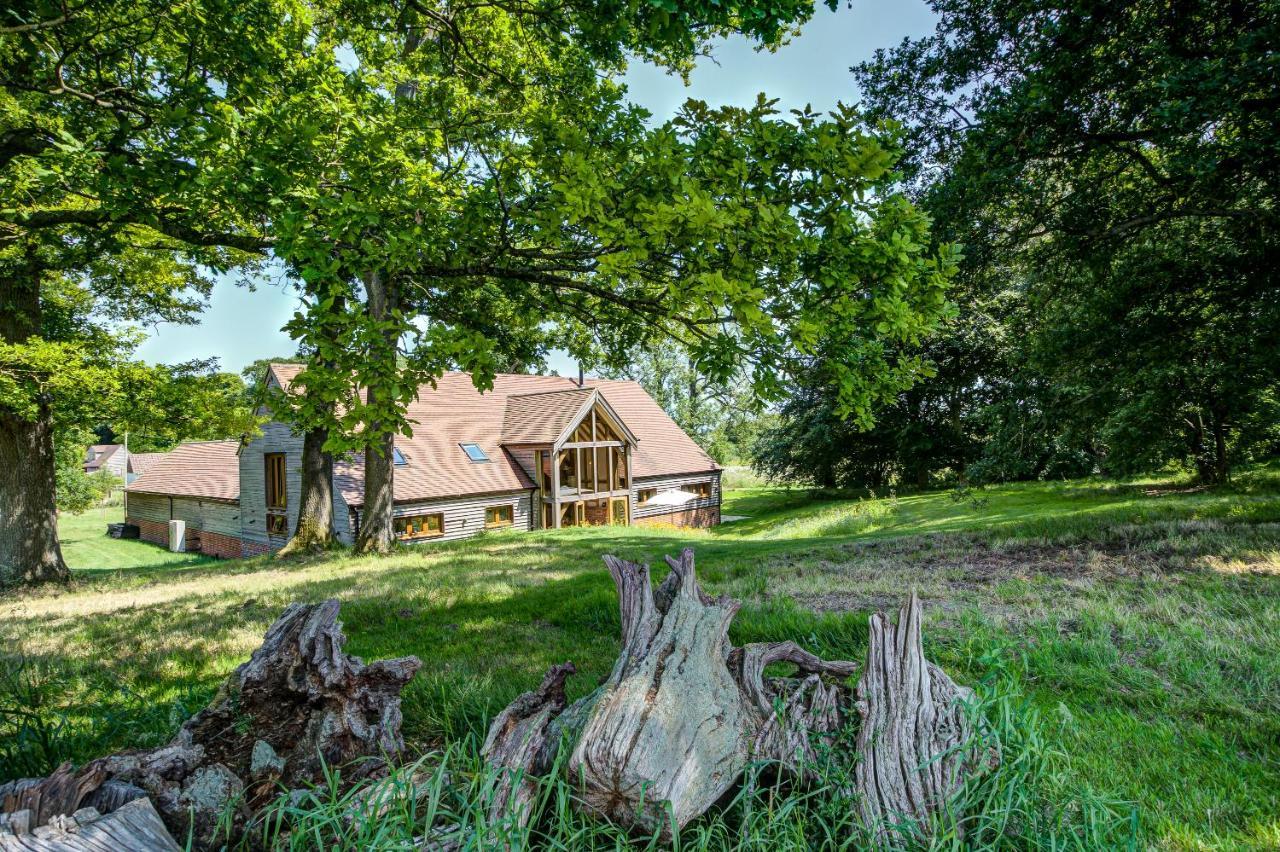 アンドーヴァー South Park Farm Barn Bed & Breakfast エクステリア 写真