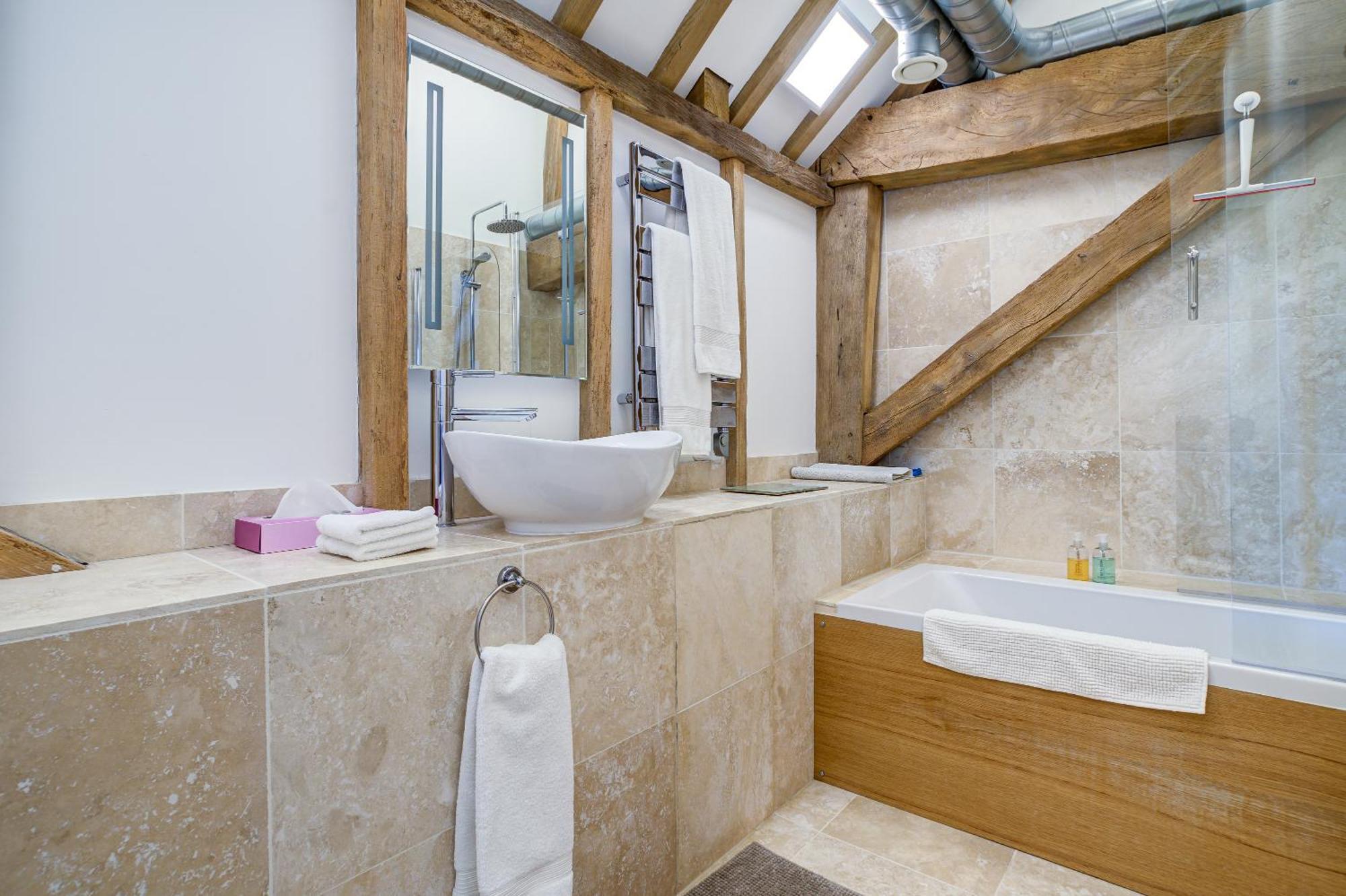 アンドーヴァー South Park Farm Barn Bed & Breakfast エクステリア 写真